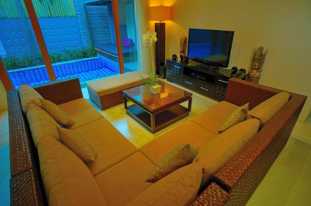 Villa Travis Seminyak  Luaran gambar