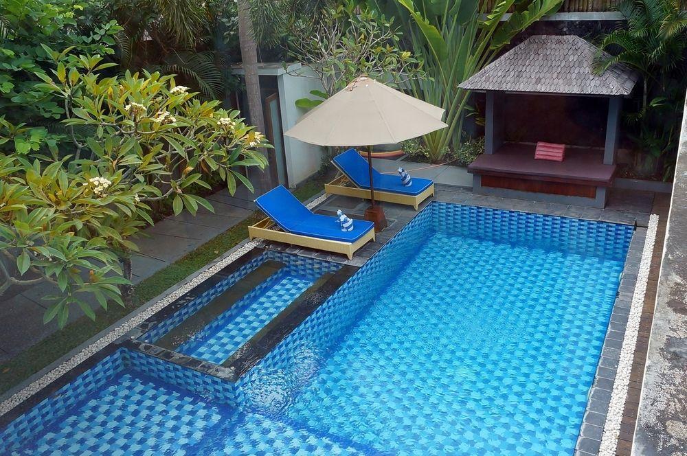 Villa Travis Seminyak  Luaran gambar